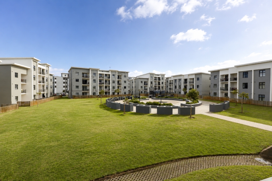 2 Bedroom Property for Sale in Parklands Western Cape